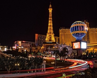 Free Las Vegas Eiffel Tower photo and picture